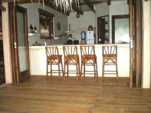 surfing vacation rental, ocean view kitchen